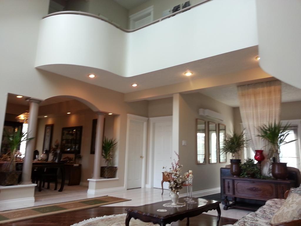 By The Sea Bnb, Sidney Victoria Bc المظهر الخارجي الصورة