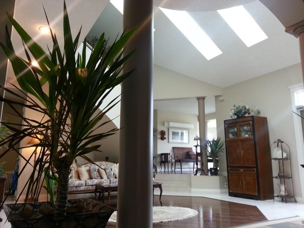 By The Sea Bnb, Sidney Victoria Bc المظهر الخارجي الصورة