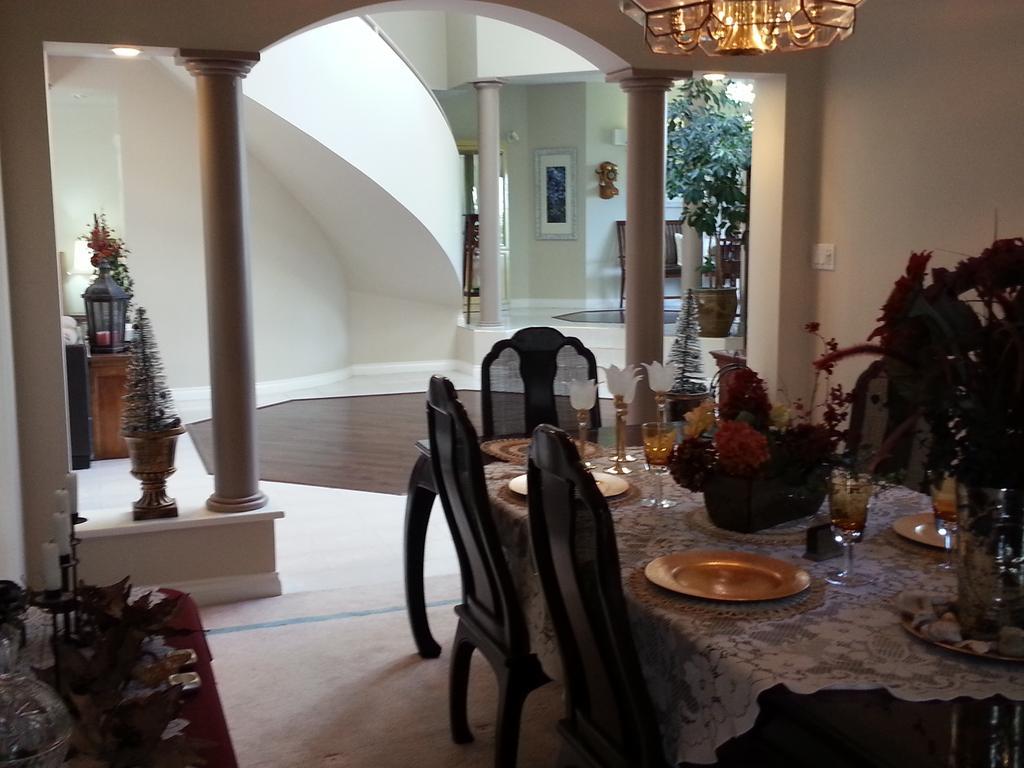 By The Sea Bnb, Sidney Victoria Bc المظهر الخارجي الصورة