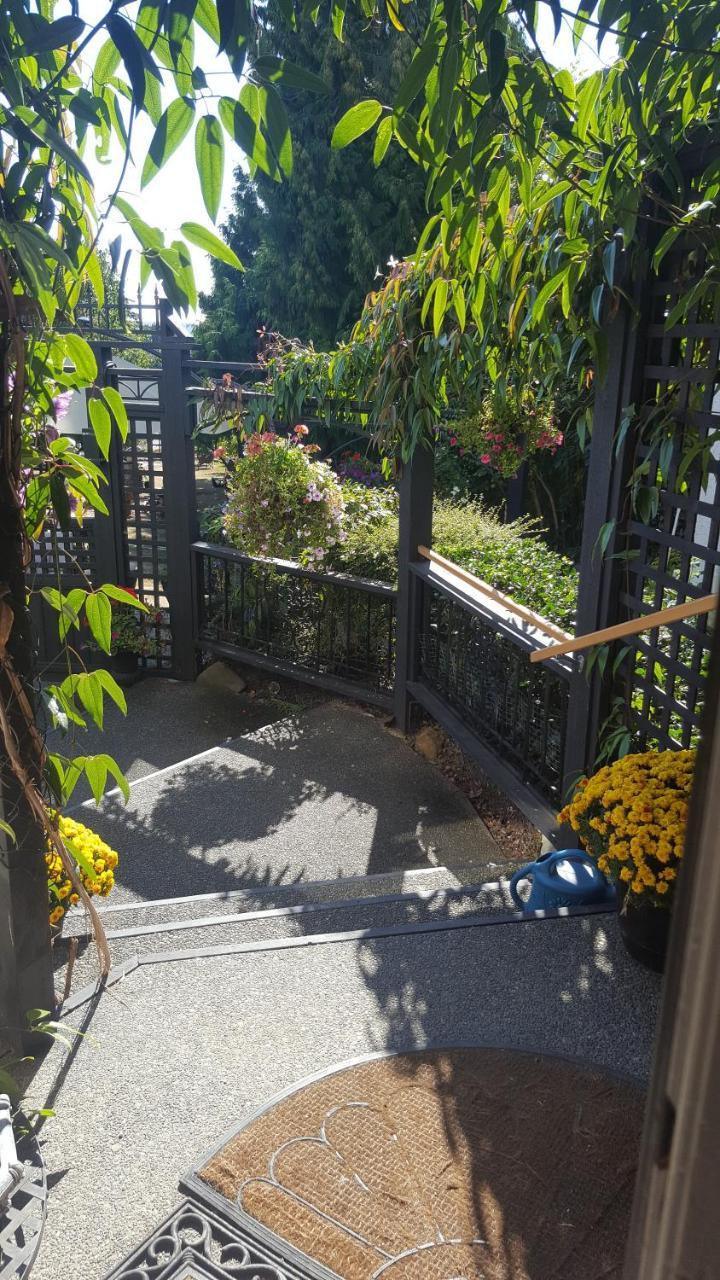 By The Sea Bnb, Sidney Victoria Bc المظهر الخارجي الصورة